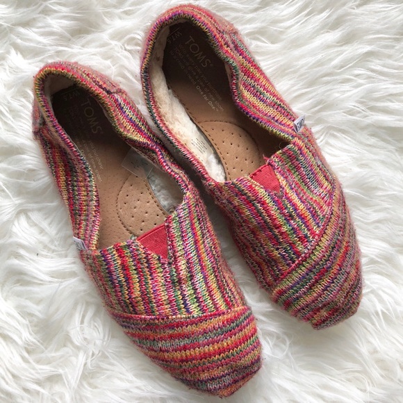 Toms Shoes - 5 FOR $15 - Toms Knit Faux Fur Slip On Loafers